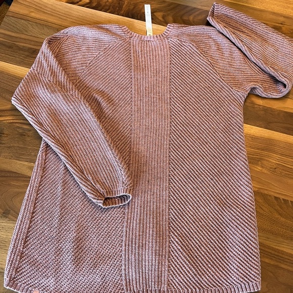 lululemon athletica Pink V-Neck Sweater - Picture 3 of 4